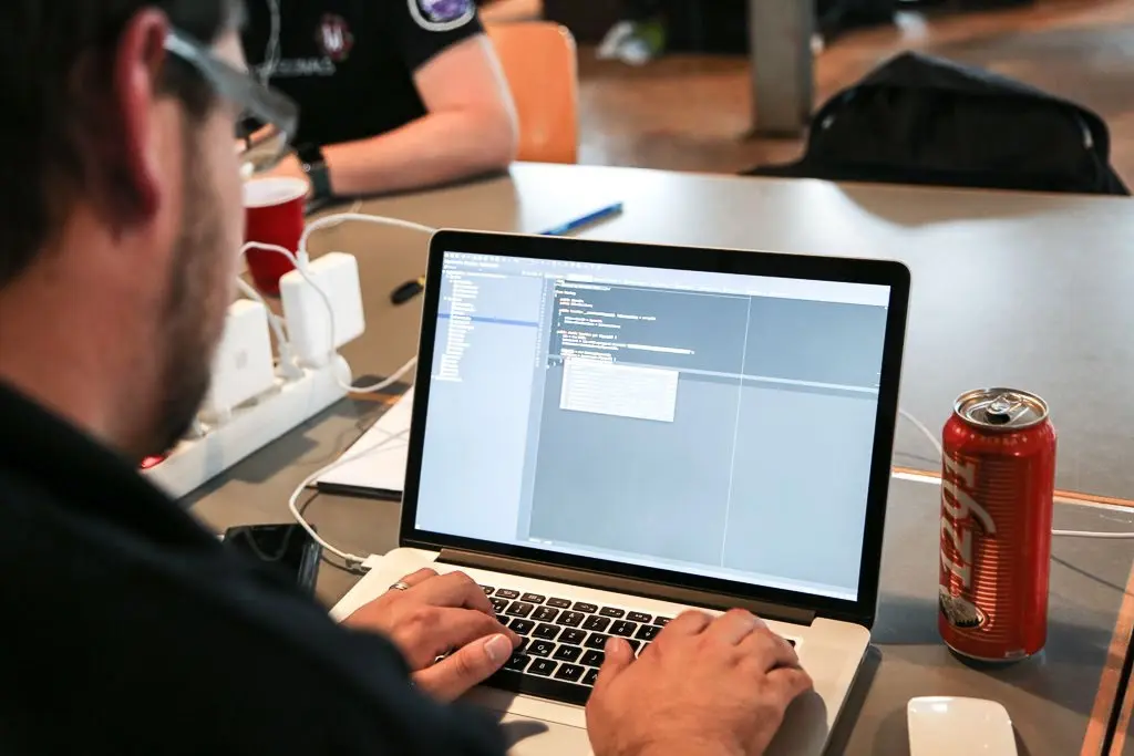 Web Foundation Lehrgang – Web Professionals Grabs SG